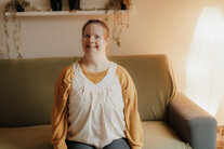 Bewohnerin in der Wohngruppe bei Noh Bieneen